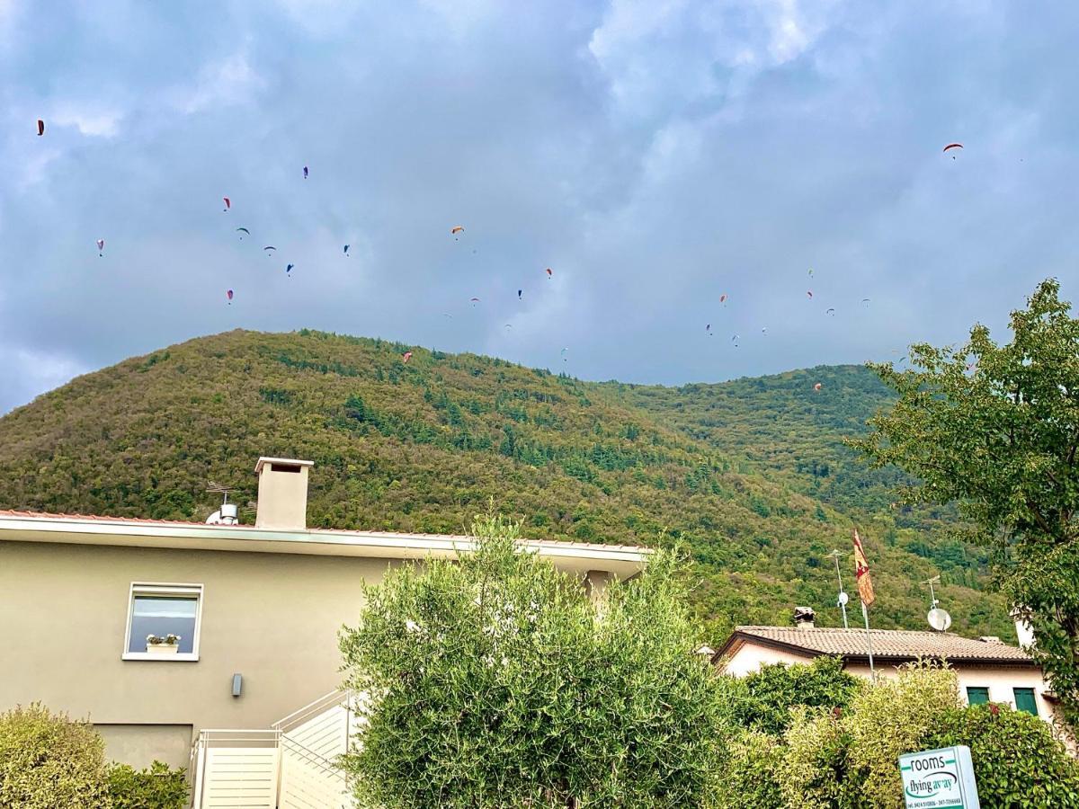 Flyingaway Bed & Breakfast Borso del Grappa Bagian luar foto