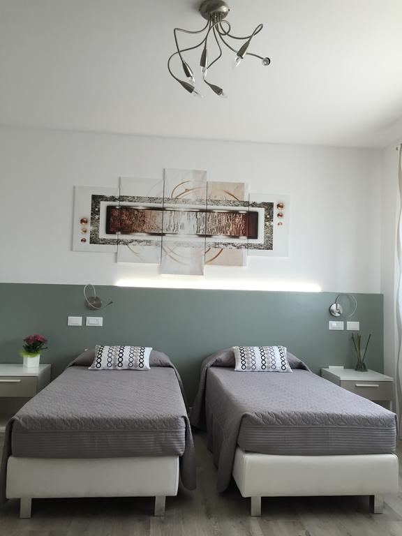 Flyingaway Bed & Breakfast Borso del Grappa Ruang foto